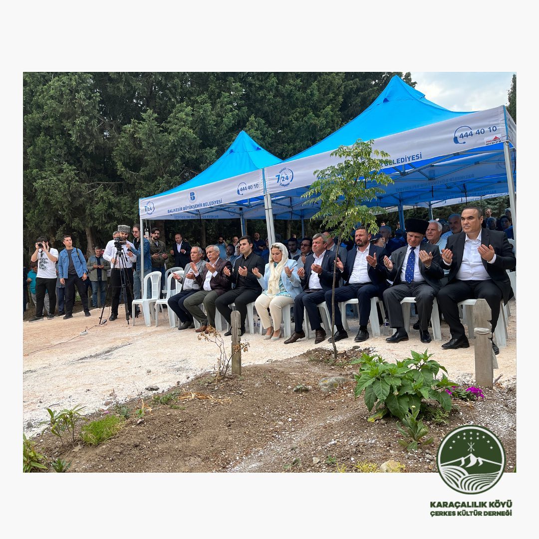 Büyük Komutan Hacı Giranduk Berzek Mezarı Başında Anıldı